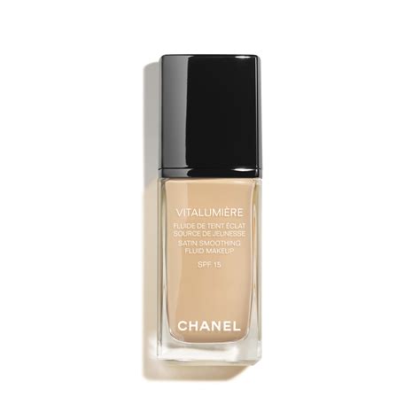 chanel lift lumiere fluid makeup|chanel vitalumière aqua foundation.